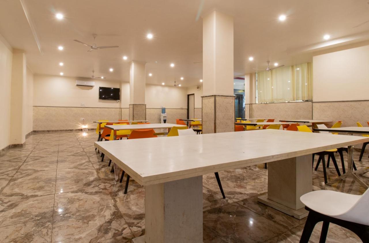 Airport Hotel Dev Residency - Mahipalpur New Delhi Ngoại thất bức ảnh